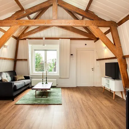 Stayci Serviced Royal Palace