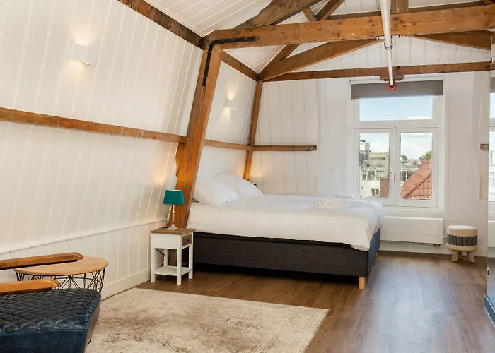 Stayci Serviced Royal Palace * Haag