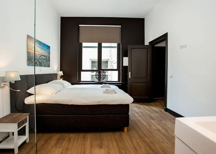 Stayci Serviced Royal Palace Haag