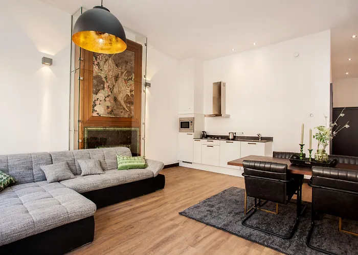 Stayci Serviced Royal Palace