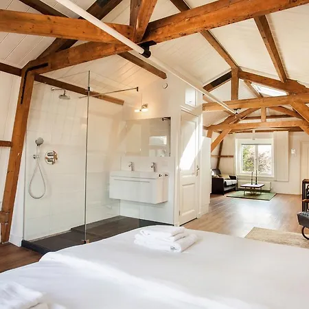 Stayci Serviced Royal Palace Appartement *