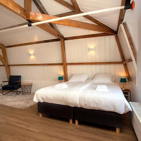 Stayci Serviced Royal Palace Appartement