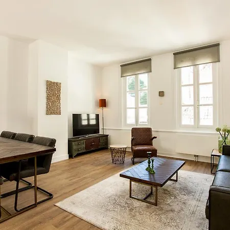 Apartment Stayci Serviced Royal Palace *