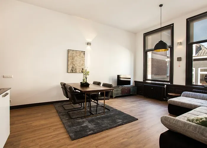 Stayci Serviced Royal Palace