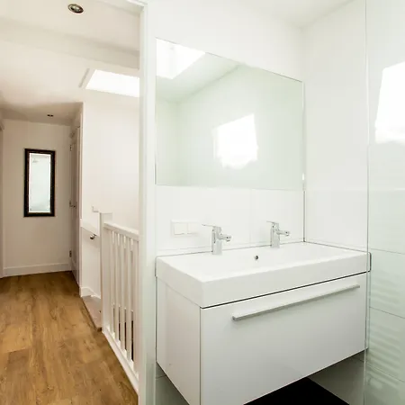 Stayci Serviced Royal Palace *